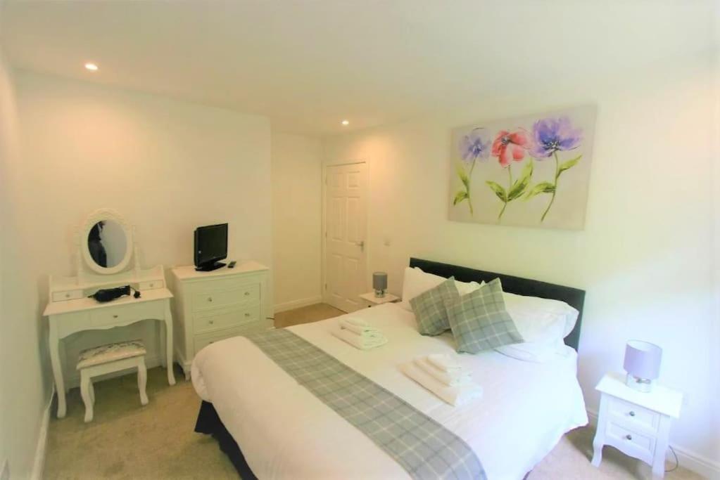 Beautiful Loch Side Apartment With Panoramic Views Fort William Exterior foto