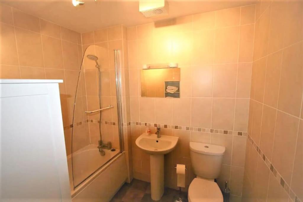 Beautiful Loch Side Apartment With Panoramic Views Fort William Exterior foto